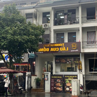Cho Thuê Nhà Mặt Phố Nguyễn Chánh, 100M2 X 4 Tầng, Mặt Tiền: 6M. Vị Trí Đẹp. Đỗ Xe Thoải Mái