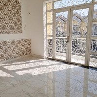 Nhà 2 Lầu Giá Rẻ Ngay Chợ Bến Lớn - Bến Cát Chỉ 300 Triệu, Đường Nhựa 9M Sát Ql13