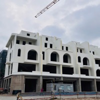 Bán Biệt Thự Tại Vaquarius Văn Giang, 14,8 Tỷ, 136M2, Mặt Tiền 8M, Vay 0% 18Th. Liên Hệ: 0964364723