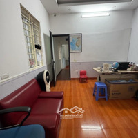 Bán Nhà Phố Yên Lạc Lô Góc -Ô Tô Đỗ Cửa - Kinh Doanh Ngày Đêm