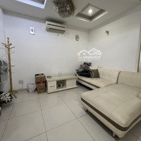 Cho Thuê Căn Hộ 2 Phòng Ngủ Ngay Chợ Bến Thành, 100M2, Chỉ 17 Triệu/Tháng Tình Trạng Đang Trống