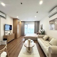 Căn Nhà Thiết Kế Phong Cách Tối Giản 33,5M2 - Sẵn Sổ - Giá Bán 1.95 Tỷ - Liên Hệ 0974532555
