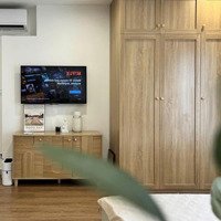 Căn Nhà Thiết Kế Phong Cách Tối Giản 33,5M2 - Sẵn Sổ - Giá Bán 1.95 Tỷ - Liên Hệ 0974532555