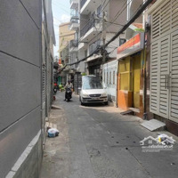 Nhà Đẹp Khu Vip Sẵn Thu Nhập 68 Triệu/Tháng. Thang Máy Hiện Đại. P7 Phú Nhuận - Shr