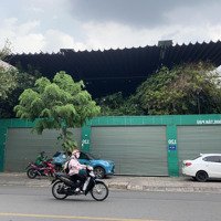Cho Thuê Mtkd 120 Tân Sơn Nhì, Dt: 20X35, 1 Lầu, Sân Vườn Rộng, Giá 220 Triệu/Tháng!