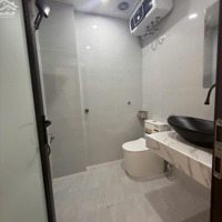 Hoa Hậu Chân Dài Quận Hoàng Mai 30M2 X 5 Tầng Xây Mới Cứng Từ Móng Chưa Sử Dụng - 6 Tỷ Hơn