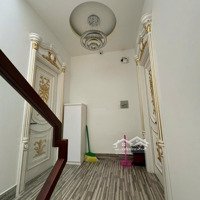 Hai Mặt Tiền Hùng Vương Q5 ( 3.9 * 15 ) 3 Lầu 17.9 Tỷ