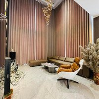 Hàng Hiếm!Nhà Phố Nguyễn Sơn,Vỉa Hè,Kd Sầm Uất,Lô Góc,65M2-7 Tầng,Thang Máy, Giá Bán 22.8 Tỷ.