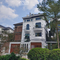 Bán Gấp Biệt Thự Thành Phố Giao Lưu, Giá Hơn 50Tỷ Hiếm Đẹp