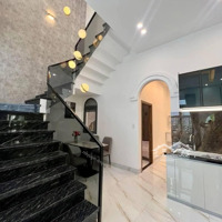 Bán Nhà Mặt Phố Đường 824, 85M2, 3 Phòng Ngủ 3 Vệ Sinh Pháp Lý Đầy Đủ, Giá Ưu Đãi!