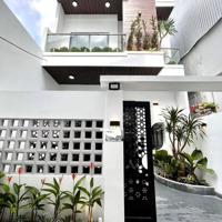 Bán Nhà Mặt Phố Đường 824, 85M2, 3 Phòng Ngủ 3 Vệ Sinh Pháp Lý Đầy Đủ, Giá Ưu Đãi!