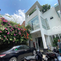 Nhà Đẹp 6.8X28M, 3 Tầng. Vị Trí Cực Đẹp, Toàn Biệt Thự. Cần Bán Nhanh