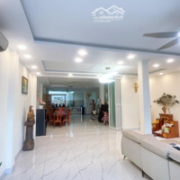 Nhà Đẹp 6.8X28M, 3 Tầng. Vị Trí Cực Đẹp, Toàn Biệt Thự. Cần Bán Nhanh
