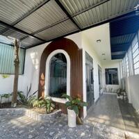Cần bán gấp căn nhà cấp 4 đổ mê kiên cố Khu 1B Điện Ngọc sát FPT City giá rất tốt
