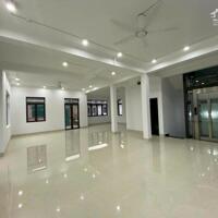 Bán biệt thự đơn lập 230.5m2 x 3 tầng, 70 tỷ tại Đại Mỗ, Nam Từ Liêm, Hà Nội, lô góc view đẹp