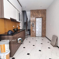 8.2 Tỷ Có Ngày Nhà Đẹp 6 Tầng & Thang Máy - Gần Phố, Trung Tâm Quận Đống Đa