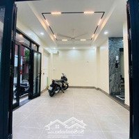 Bán Nhà Mặt Phố Cự Lộc, Thanh Xuân, Thang Máy, Gara, Kd,Diện Tích40M2, 6 Tầng,Mặt Tiền5,1M, Giá Nhỉnh 15 Tỷ