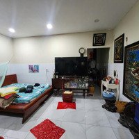 Nhà Làm Kho Văn Phòng 1 Lầu Sd Gần 300M2 (5.5*28M), Hbc Gần Phạm Văn Đồng Kinh Doanh Cafe Vp Được