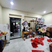 Nhà Làm Kho Văn Phòng 1 Lầu Sd Gần 300M2 (5.5*28M), Hbc Gần Phạm Văn Đồng Kinh Doanh Cafe Vp Được