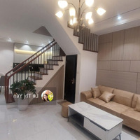 Bán Nhà Quan Hoa, Cầu Giấy, Nhà Đẹp Ở Luôn, Gần Ô Tô. Giá Nhỉnh 10 Tỷ