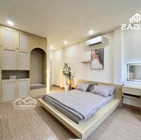 Thiết Kế Hiện Đại - Nội Thât Sang Trọng Căn Hộ 1 Phòng Ngủ Ngay Trung Tâm Quận 3