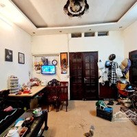 Nguyễn Trãi, Thanh Xuân.diện Tích40M2 X 4 Tầngmặt Tiền5,1M, Giá Bán 7,5 Tỷ. Lô Góc, Mặt Tiền Đẹp, 15M Ra Mặt Phố