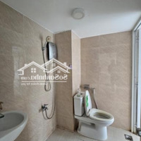 Bán Toà Nhà Chdv Hầm 5 Lầu 35 Studio Đang Khai Thác 150 Tr/Thdiện Tích10X35M Giá Bán 42 Tỷ Thương Lượng