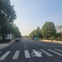 Bán Gấp Cặp Siêu Phẩm Gs24 Trung Tâm Tp Dĩ An Đối Diện Vòng Xoay Công Viên ; 0933352944
