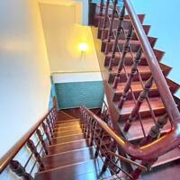 GIÁ TỐT- NHÀ 2 LẦU SÂN THƯỢNG MẶT TIỀN ĐƯỜNG SỐ .F TÂN QUY.Q7