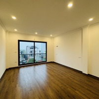 Bán Đất Tặng Nhà Phố Ngô Gia Tự- 49M2 X4 Tầng- Đường 2 Oto Tránh- Vị Trí Trung Tâm Phố - Giá Bán 6.75Ty