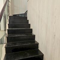 CHO THUÊ NHÀ 1 TRỆT + 2 LẦU VỚI NHÀ XE KẾ BÊN, KHU DIỆU HIỀN, CÁI RĂNG , CẦN THƠ