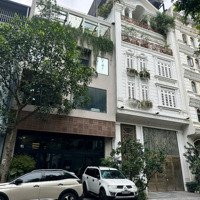 Bán Nhà Phố Nguyễn Văn Cừ, Long Biên 100M Tt Gia Thụy - Phân Lô Ô Tô Vào Nhà - Cán Bộ Tự Xây 22.9Tỷ