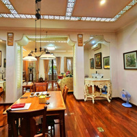 Bán Nhà Biệt Thự Tại Sài Đồng Lake View, 35 Tỷ, 210M2, Hàng Hiếm Tại Khu Vực