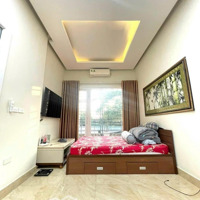 Bán Nhà Riêng Phố Nguyễn Chí Thanh. Nhà Phân Lô Bàn Cờ, Ngõ Ô Tô Tránh, Dừng Đỗ Ngày Đêm, Vỉa Hè 2M