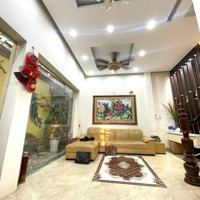 Bán Nhà Riêng Phố Nguyễn Chí Thanh. Nhà Phân Lô Bàn Cờ, Ngõ Ô Tô Tránh, Dừng Đỗ Ngày Đêm, Vỉa Hè 2M