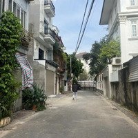 Bán Nhanh Mảnh Đất( Nở Hậu) Đường To Hai Oto Tránh Nhau Thoải Mái Tại Tư Đình, Long Biên, Hà Nội
