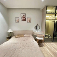 Cho Thuê Căn Hộ 2 Phòng Ngủ 2 Vệ Sinh60M2 Đủ Đồ View Hồ Ban Công Đn Toà L2 Landmark. Liên Hệ: 0964007130 Ạ