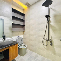 Đi Nước Ngoài Định Cư Bán Gấp Nhà Ở Đường Hà Tôn Quyền, Phường 15, Quận 11, Giá Bán 2 Tỷ 200 Triệu