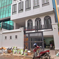 Cho Thuê Tòa Nhà Mặt Tiền Trần Quang Khải Đẹp (500 M2)- Hầm+ 4L, Thang Máy Chỉ 100 Triệu