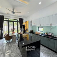 Bán Gấp Biệt Thự Cao Cấp Có Hồ Bơi, Sân Vườn Mát Mẻ Nhị Bình, Hóc Môn Dt: 35X25M, Giá: 20 Tỷ Tl