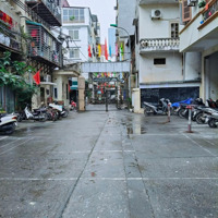 Tập Thể Tầng 1 - Sân Chơi - Gara Ô Tô - Kinh Doanh - Khu Vực Tiềm Năng - Sổ Đỏ Riêng Chính Chủ