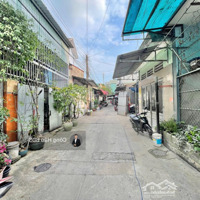 Nhà Trệt Lửng Lầu Cần Bán Gần Chùa Cao Đài Thủ Đức. Diện Tích: 89M2. Gồm 3 Pn- 3 Vệ Sinh Đường 5M. Giá: 3.5 Tỷ