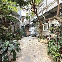 Bán Nhàhẽm Xe Hơivõ Văn Tần, Đoạn 2 Chiều, P5.Q3.Diện Tích8.5X18M (150M2) Trệt 2 Lầu, Giá Bán 44 Tỷ.