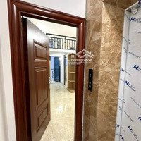 Ccmn Ngay Ubnd Triều Khúc Thanh Xuân. Diện Tích: 58M X 7 Tầng Thang Máy,Mặt Tiền5 Giá Bán 10.9 Tỷ. 12 Phòng Kk.