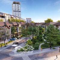 Bán Biệt Thự Tại Sun Cosmo Residence, Giá Thỏa Thuận, 250M2, 4 Phòng Ngủ 5 Vệ Sinh 3 Tầng, Hướng Nam