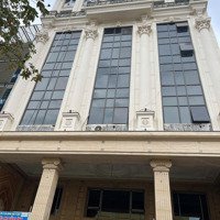 Cho Thuê Nhà Mặt Phố Lạc Long Quân.diện Tích: 300 M * 5 Tầng .Mặt Tiền: 15 M. Thông Sàn.