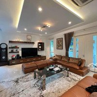 Bán Biệt Thự Vip Nhất Vườn Đào - Võ Chí Công - Tây Hồ,Diện Tích400M2,Mặt Tiền21M, Giá Bán 230 Tỷ Thương Lượng