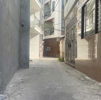 Chính Chủ Bán Đấtdiện Tích62M2, Mt4M Giá Chỉ 6,9 Tỷ Ô Tô Vào Nhà, Phân Lô Đức Giang, Long Biên