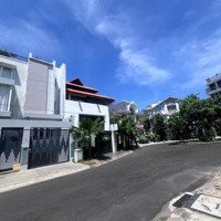 Bán Nhà 2 Tầng Đường Nguyễn Ư Dĩ Phường Thảo Điền Quận 2. Dt: 10X20,7M. Giá Bán 40 Tỷ