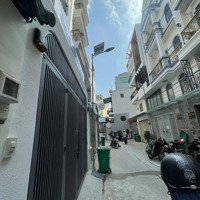 Bán Gấp Chdv Nguyễn Thái Sơn, P5, Gò Vấp, 4.4X13M, Thu Nhập 30 Triệu/Tháng, Chỉ 8.2 Tỷ (Tl)